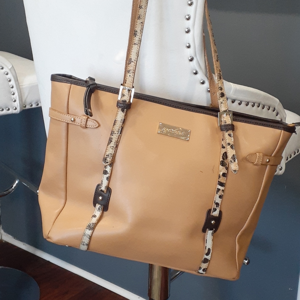 Spartina 449 taupe leather shoulder bag